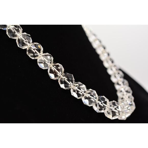 Vintage Clear Glass Crystal Necklace Faceted Beaded Sparkling Chunky 60s Bin2C - Picture 4 of 12